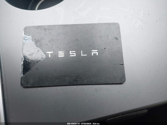 2021 TESLA MODEL Y 5YJYGAEE2MF247892 Photo 10