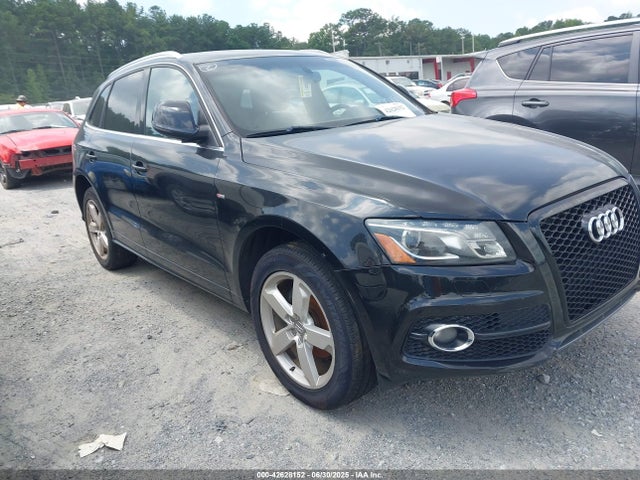 2011 AUDI Q5 WA1DKAFP2BA024989 Photo 0
