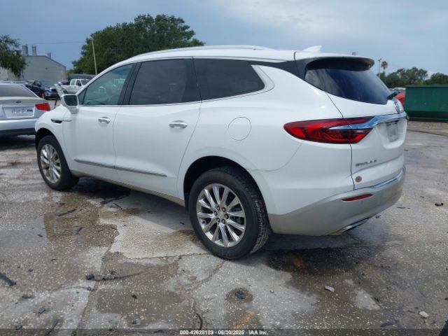2020 BUICK ENCLAVE 5GAERBKW5LJ236099 Photo 2