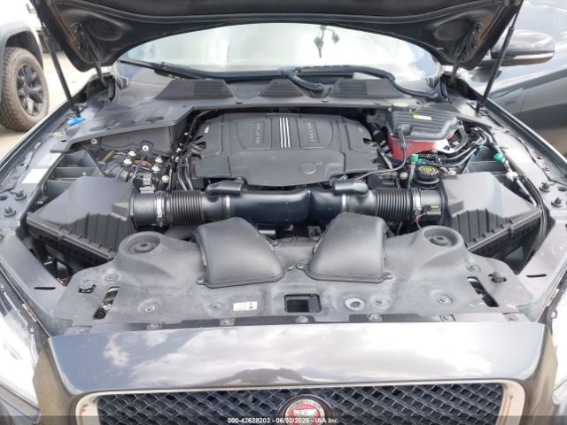 2015 JAGUAR XJ SAJWA3HT3FMV86221 Photo 9