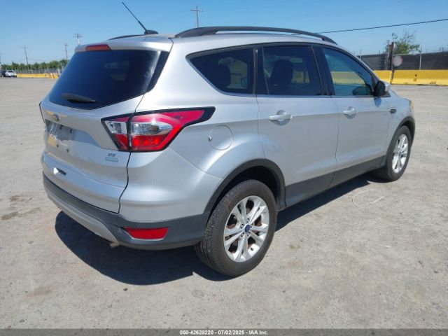 2018 FORD ESCAPE 1FMCU0GDXJUA12088 Photo 3