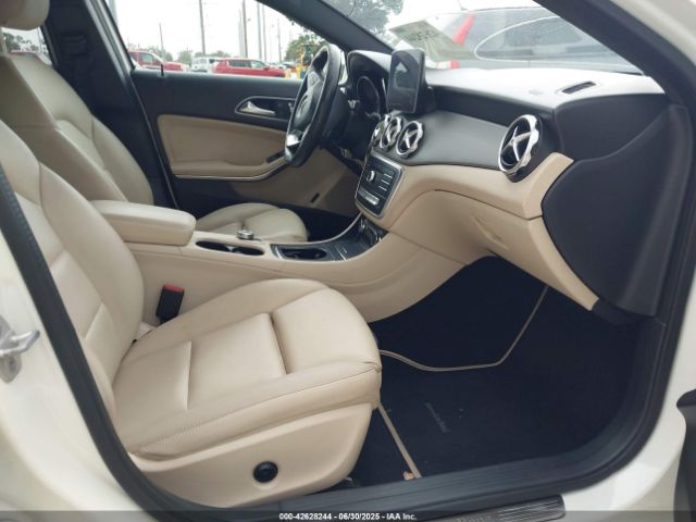 2018 MERCEDES-BENZ GLA 250 WDCTG4EB5JJ459623 Photo 4