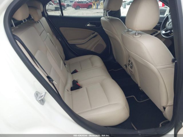 2018 MERCEDES-BENZ GLA 250 WDCTG4EB5JJ459623 Photo 7