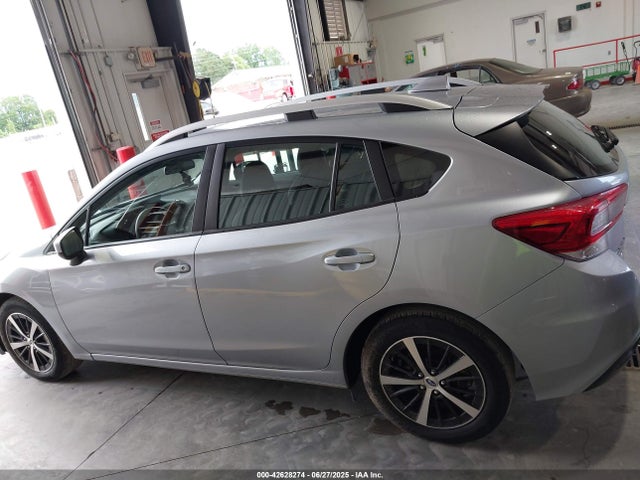 Subaru na 2022 4S3GTAV61N3727355 Image 14