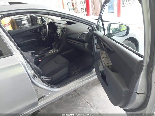 Subaru na 2022 4S3GTAV61N3727355 Image 5