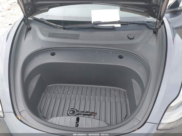 2023 TESLA MODEL 3 5YJ3E1EA2PF431330 Photo 9
