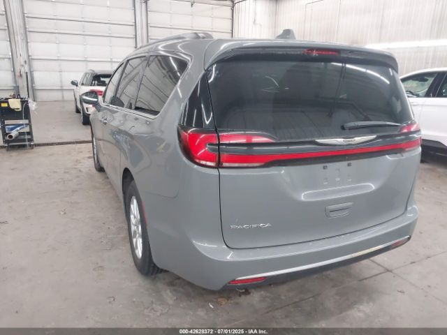 2022 CHRYSLER PACIFICA 2C4RC1BG8NR188794 Photo 2