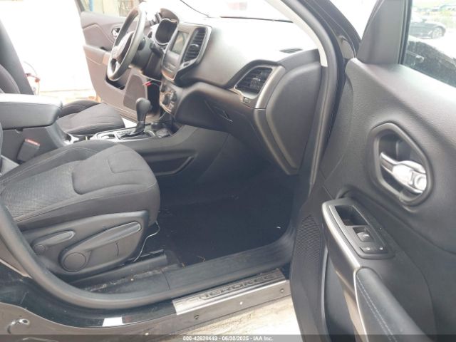 2020 JEEP CHEROKEE 1C4PJMCB3LD541041 Photo 4