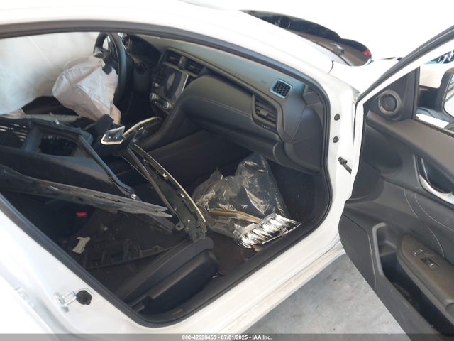 Honda leb6 2022 19XZE4F50NE008617 Image 5