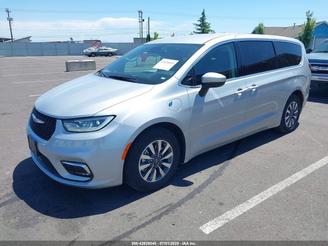 2023 Chrysler Pacifica Hybrid Touring L მანქანა იყიდება აუქციონზე, vin: 2C4RC1L75PR614460, აუქციონის ნომერი: 42628545