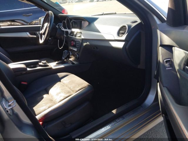 2013 MERCEDES-BENZ C 250 WDDGF4HB1DR268119 Photo 4