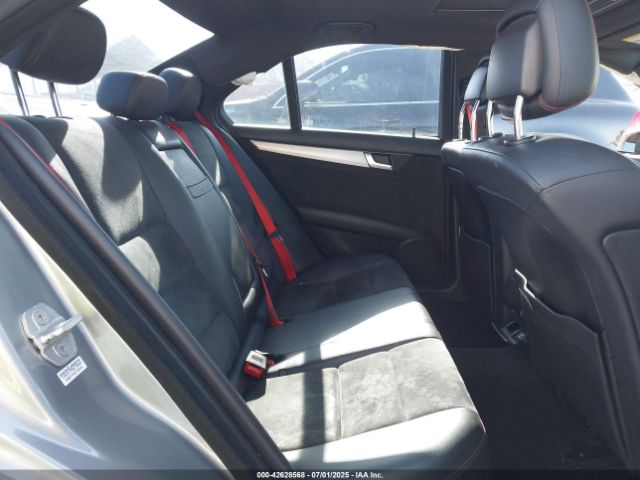 2013 MERCEDES-BENZ C 250 WDDGF4HB1DR268119 Photo 7