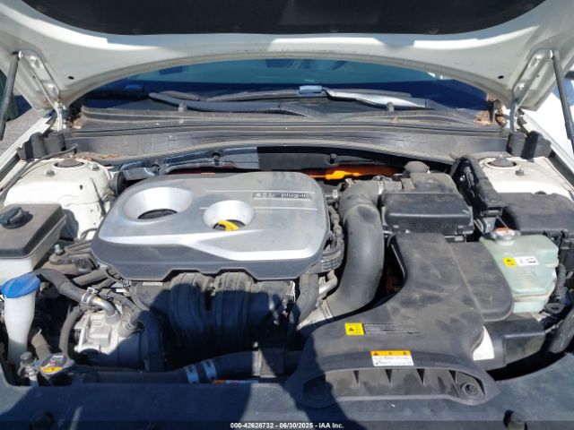 KNAGV4LDXJ5022935 KIA gdi nu