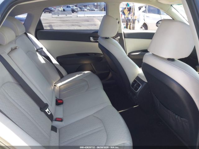 KNAGV4LDXJ5022935 KIA gdi nu