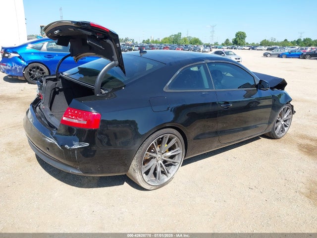 2010 AUDI A5 WAULFAFR9AA004404 Photo 3