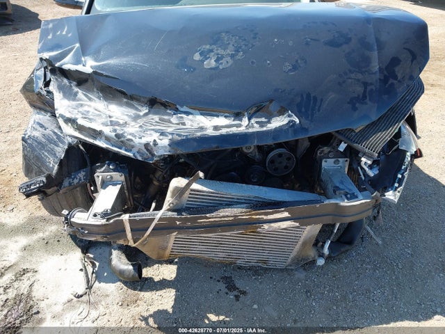 2010 AUDI A5 WAULFAFR9AA004404 Photo 5
