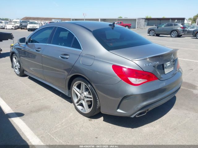 2014 MERCEDES-BENZ CLA 250 WDDSJ4EB7EN046724 Photo 2