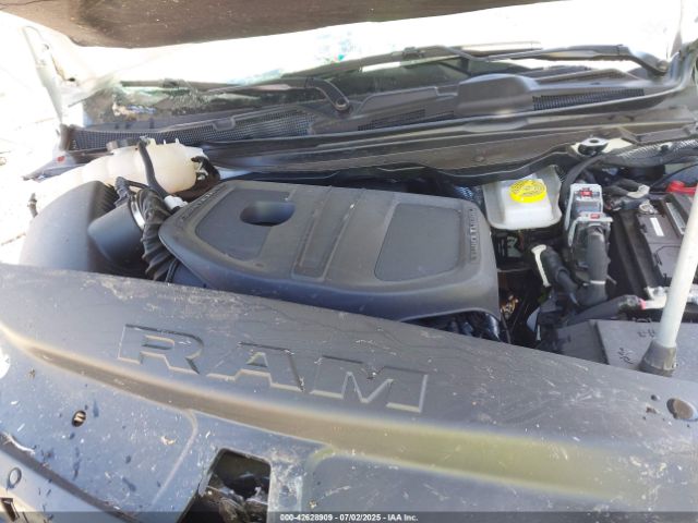 2025 RAM 1500 1C6SRFLP3SN519230 Photo 9