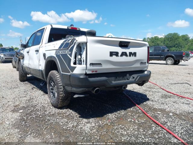 2025 RAM 1500 1C6SRFLP3SN519230 Photo 2