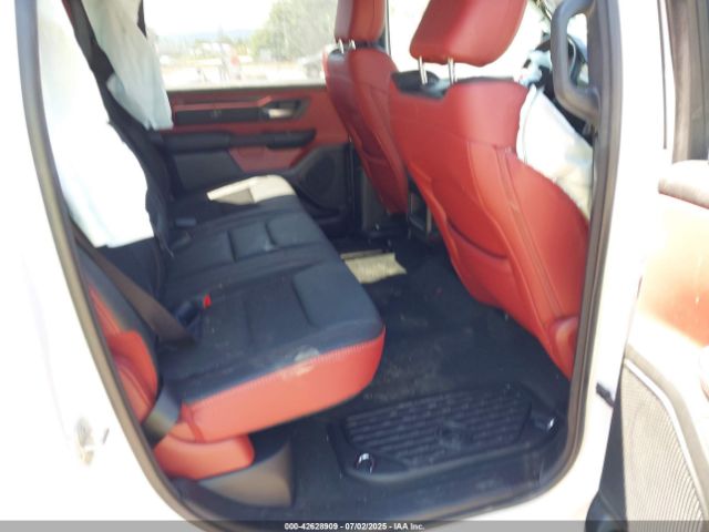2025 RAM 1500 1C6SRFLP3SN519230 Photo 7