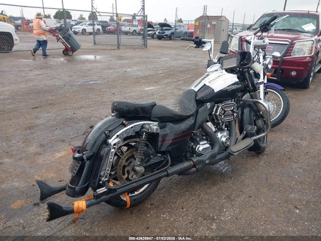 2015 HARLEY-DAVIDSON FLHXS 1HD1KRM14FB631643 Photo 3