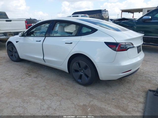 Tesla MODEL 3 2022 5YJ3E1EB9NF239084 Image 3