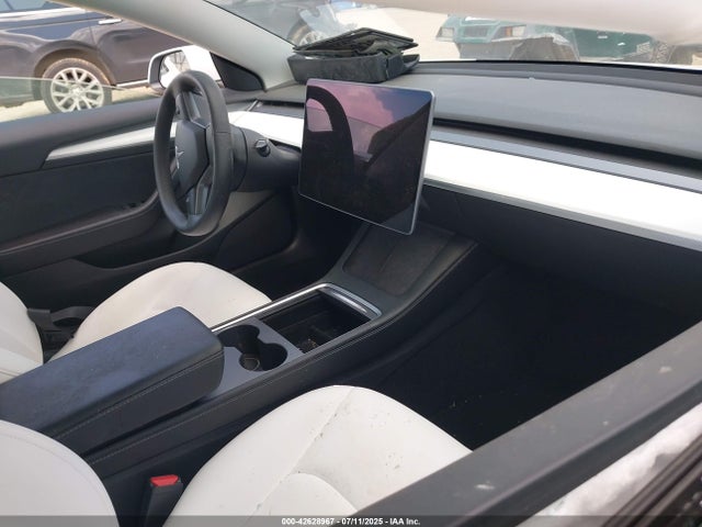 Tesla MODEL 3 2022 5YJ3E1EB9NF239084 Image 5