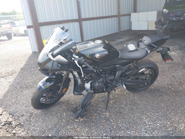 Yamaha Yzf-r7 2025 JYARM38E5SA018175 Image 2