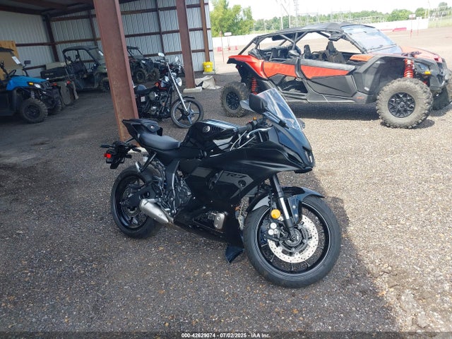 Yamaha Yzf-r7 2025 JYARM38E5SA018175 Image 12