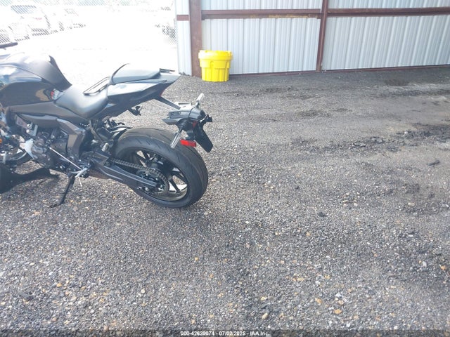 Yamaha Yzf-r7 2025 JYARM38E5SA018175 Image 3