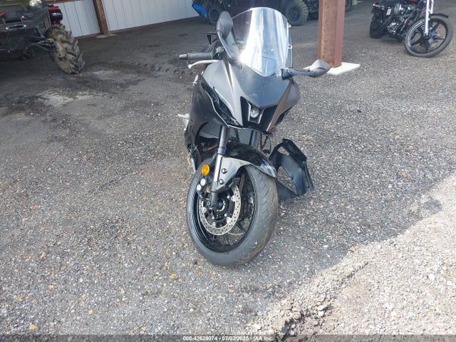 Yamaha Yzf-r7 2025 JYARM38E5SA018175 Image 5
