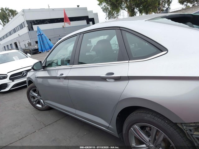 Volkswagen 1.4 tsi 2019 3VWC57BU7KM184339 Image 14