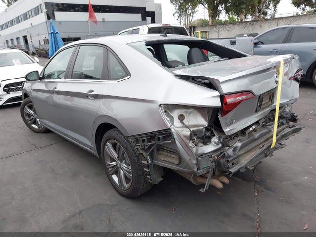 Volkswagen 1.4 tsi 2019 3VWC57BU7KM184339 Image 3