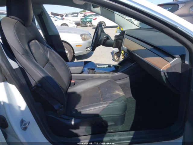 2020 TESLA MODEL 3 5YJ3E1EA8LF504663 Photo 4