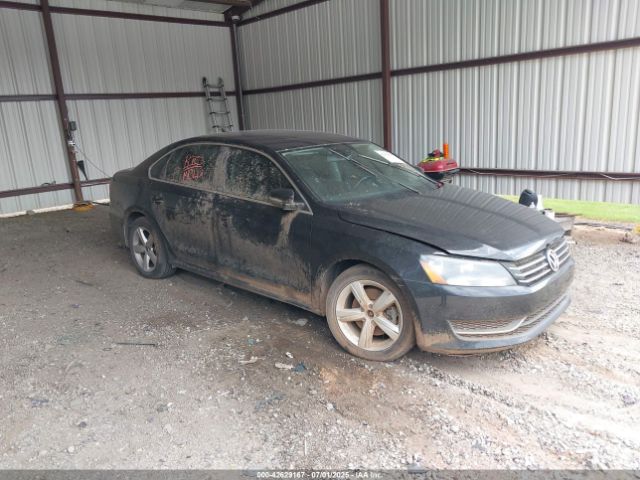 2013 VOLKSWAGEN PASSAT 1VWBH7A38DC028231