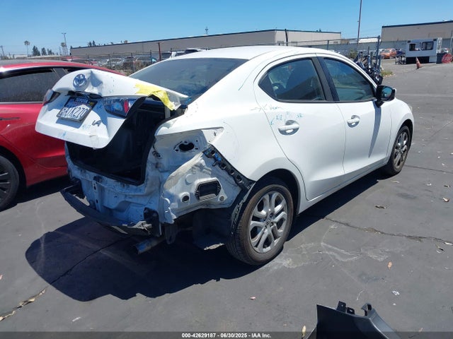 3MYDLBYV3HY174555 Toyota p5v