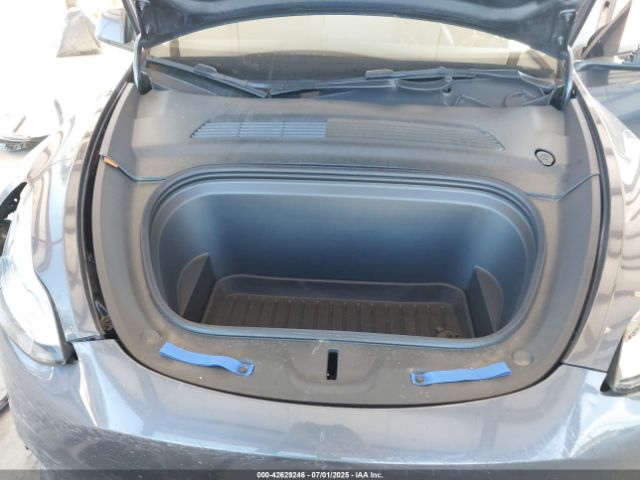 2021 TESLA MODEL Y 5YJYGDEE5MF208053 Photo 9
