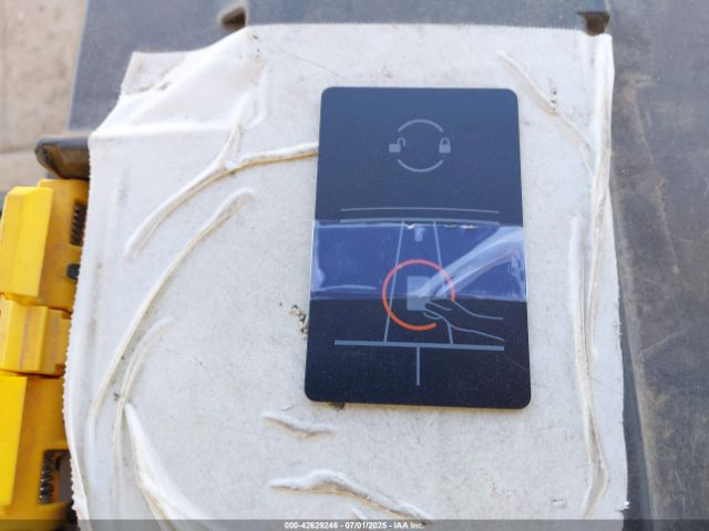 2021 TESLA MODEL Y 5YJYGDEE5MF208053 Photo 10