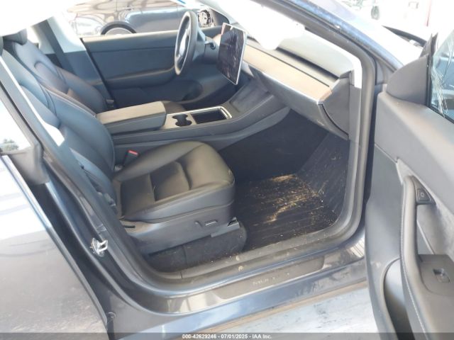 2021 TESLA MODEL Y 5YJYGDEE5MF208053 Photo 4