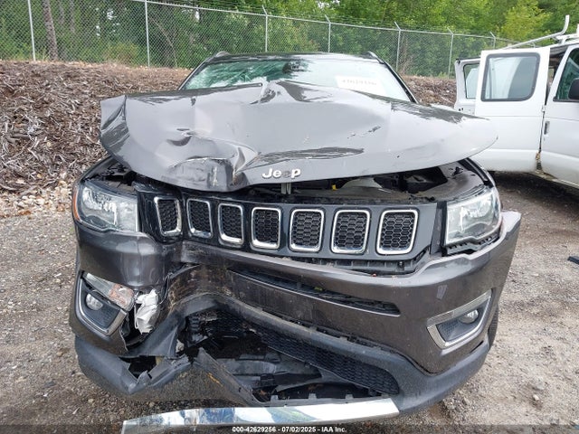 3C4NJDCB1JT398279 Jeep Compass