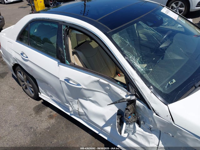 WDDHF5KB3FB148188 Mercedes-Benz E-Class