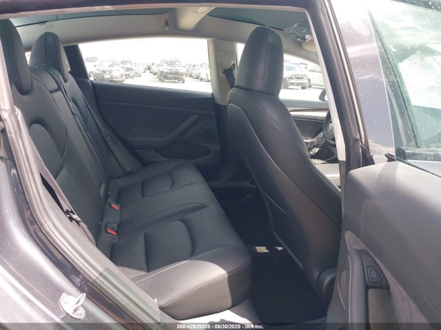 5YJ3E1EA3PF696046 Tesla MODEL 3