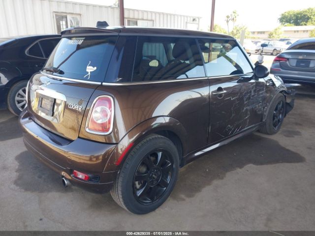 2011 MINI COOPER WMWSU3C52BT093348 Photo 3