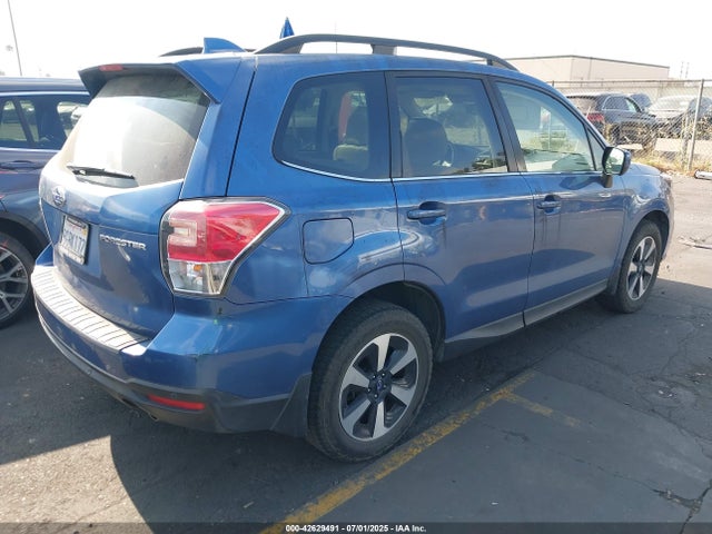 Subaru naturally aspirated u5 2018 JF2SJARC6JH604083 Image 4