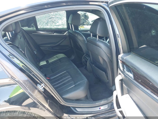 WBAJA5C39HG895508 BMW 2017