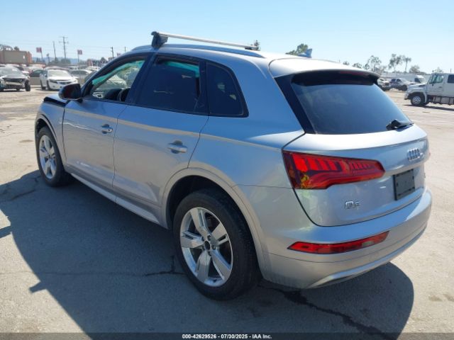 2018 AUDI Q5 WA1ANAFY9J2058388 Photo 2