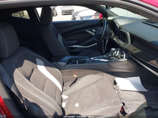 2021 CHEVROLET CAMARO 1G1FB1RX9M0107010 Photo 4