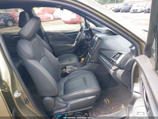 2024 SUBARU FORESTER JF2SKAJC0RH444240 Photo 4