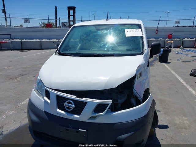 Nissan 2017 2017 3N6CM0KN6HK690364 Image 13