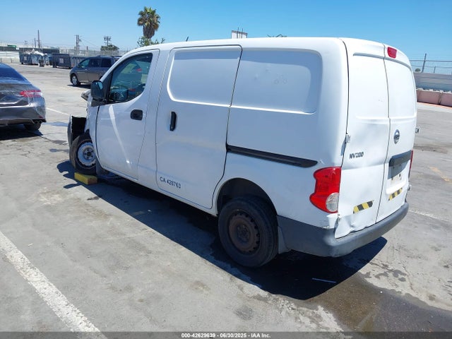 Nissan 2017 2017 3N6CM0KN6HK690364 Image 3